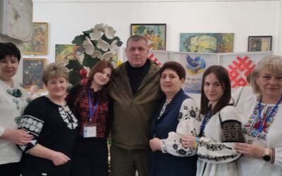 «Слова, як сонце, сходили в мені…»